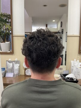 コアフィールフィス(COIFFURE fils) 新規お得クーポンあり【見附　今町】メンズパーマヘア