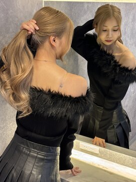 ラビス(Lovis) セミディ/シアーカラー/魅力倍増カール/ダークアッシュ