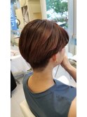 ショートボブ