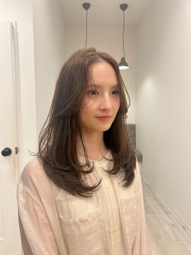 ラヴィズム(LUVISM) ◎韓国ヘアー顔周りレイヤーおくれ毛前髪ダブルカラー万代新潟