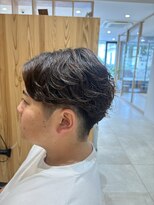 フィッカ(FIKKA)&nbsp;センターパートニュアンスパーマ