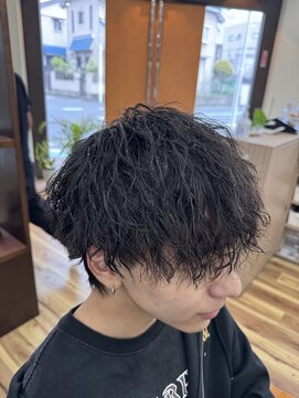 スウェル 稲毛店(Swell) サーフカール/フェザーパーマ/ブルーブラック/稲毛駅/眉毛