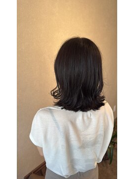 タプ(tapu) ミディアムボブ