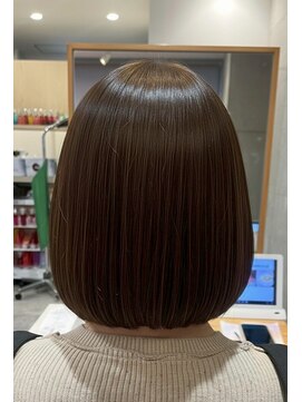 大人上品なショコラブラウン×ボブスタイル