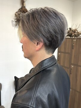 リベストバイジェービー 稲毛(li best. byjb) 黒髪/クラゲヘアー/オリーブグレー/小顔/ココアベージュ［稲毛］