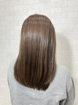 アプティ マーフ(appty maaf)の写真/遊び心を髪色、髪型に♪人気のブリーチカラー、ダブルカラーも、トレンドに敏感なスタイリストが担当☆