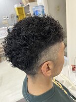 ヴィサージュ(VISAGE) 大人メンズ強めパーマ