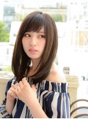透明感外国人風ハイライト暗髪グレージュミディアムワンカール