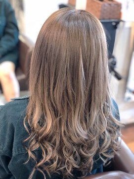 トゥエンティーフォー 泉大津店(24) 最新かわいいプルエクステ