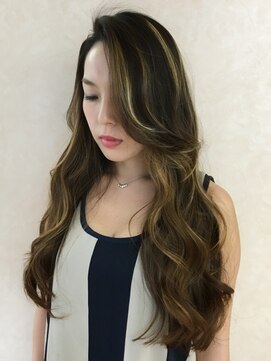 サロン ド ハル salon de HARU ハイライトスタイル