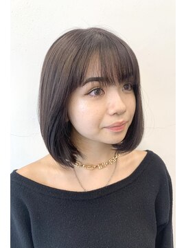 ココ 原宿(KOKO) 黒髪小顔クラゲヘアーオリーブグレーココアベージュボブ