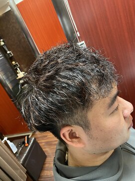 ヒロギンザ 新橋日比谷口店(HIRO GINZA) ツイスパMIXメッシュ　新橋　理容室　床屋　ヒロ銀座　日比谷