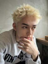 アットラブ バイ ベル(at'LAV by Belle)&nbsp;ハイトーン/スパイキーショート/ブロンドヘア○上野