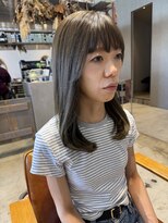クルニエ(crenier) オリーブグレージュ