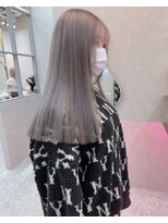 ロンド レア 天神大名店(Lond Le’a)&nbsp;ホワイトブロンド/外ハネボブ/美髪/ワイドバング/ブルーブラック