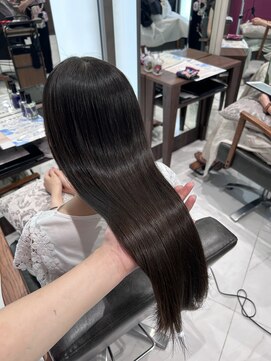 フォルテロゼ 横浜(FORTE rose) 暗めカラーでツヤ感UP!