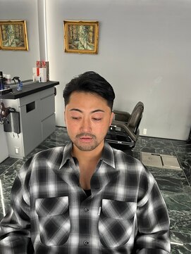 サロンドゥボルカン(Salon du Volcan) クラシックフェードショート