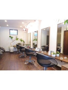 気軽に通えるプライベートサロンで、心も髪もリフレッシュしよう♪癒し空間の中で、新しい自分が見つかる＊