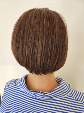 大人ショートボブ