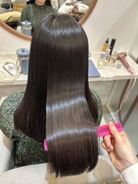 アマニ ヘアー ホスピタル(AMANI. HAIR HOSPITAL) ANANI ロング