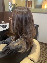 エルアスク&nbsp;エイジング毛のうねり改善|柔らかストレートセミロング40代50代