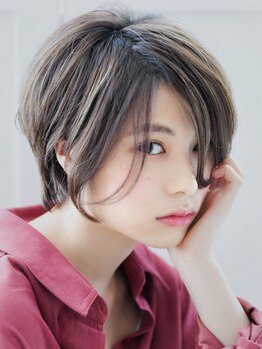 ヘアメイク シュガー(hair＆make sugar)の写真/再現性の高いカットが人気!!ストローク、フェアリーカット等、骨格や毛流に合わせた技術でスタイルデザイン