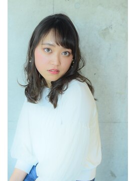 ヘアアンドビューティー ストーリア(hair&beauty STORIA) カジュアルミディアム