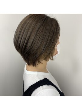 アヴァンス 江坂店(AVANCE.) ツヤボブ