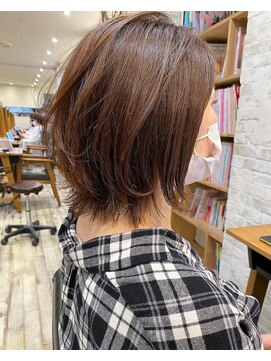 ジョエミバイアンアミ(joemi by Un ami) 【joemi】20代30代40代50代外ハネ×レイヤー×ウルフ 高橋 和人