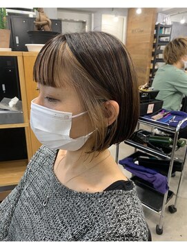 ミコ(MICO hair) アパレル関係者っぽいボブハイライト