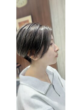 アース 菊名店(HAIR&MAKE EARTH) デザインカラーのハンサムショート