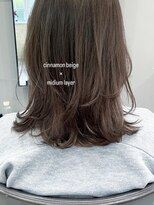小顔前髪顔周りレイヤー×グレージュカラー デザインカラー
