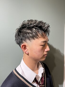 スタンドバーバー 柏(STAND BARBER) マッシュパーマ/ウルフ/アッシュブラック/カルマパーマ/柏駅/柏