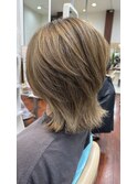 20代30代40代ロングウルフインナーカラーグレージュ