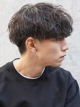 フィフス 栄(fifth) 再現性高い波巻きスパイラルパーマ×刈り上げマッシュ