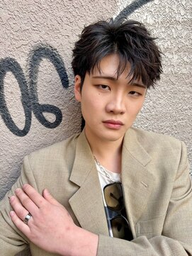 オム ブランシェ(HOMME BLANCHE’) 短髪フェザーパーマコンマバング