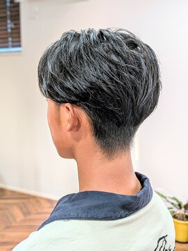 ウィスカーヘアー(whisker hair) ニュアンスパーマ