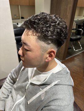 スリーク 吹田店(Sleek) 極道パーマ