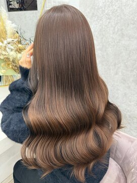 ラビス(Lovis) 黒髪カタログ/オリーブグレー/小顔ヘア/ココアベージュ