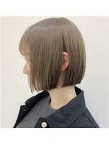 モーメント(Moment)&nbsp;前下がりボブ 切りっぱなしボブ ショートボブ  美髪