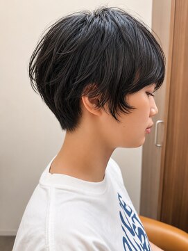 オフ(off) レイヤーショートとニュアンスパーマ
