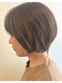 前下がりショートボブ