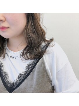 ガーランドウメダ(Garland umeda) ニュアンスウェーブ×ロブスタイル