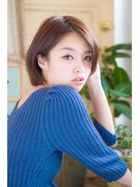 タイズ(ties) スタイリングが簡単 大人小顔耳掛けナチュラルショート