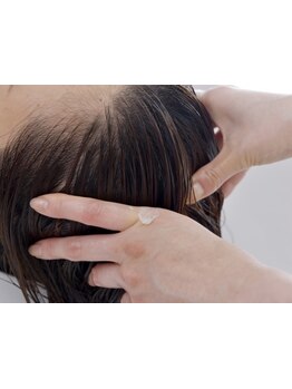 髪質改善×極上ヘッドスパで癒しと美髪を両立。心も髪もととのう贅沢ケアで、自分史上最高のツヤ髪へ