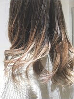 パブロ(Pablo)&nbsp;ミルクティーベージュ グラデーションカラー