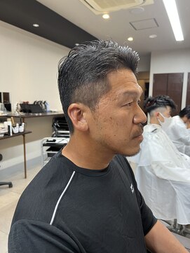 リリ(Liri material care salon by JAPAN) くせ毛を活かしたメンズショート