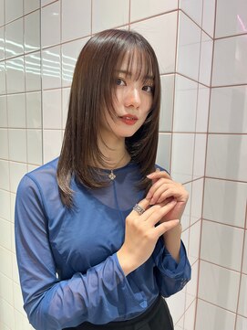 ロンドルーチェ 心斎橋(Lond luce) ダークアッシュ/ミディアムレイヤーカット［髪質改善/縮毛矯正］