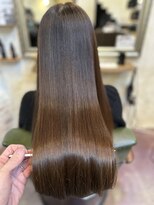 リリアン(Ririan)&nbsp;【橋本】うる髪フルカラー+自社製品髪質改善トリートメント