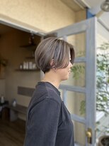 ワンネスヘアーサロン(oneness hair salon)&nbsp;シルバーアッシュカラーマッシュ